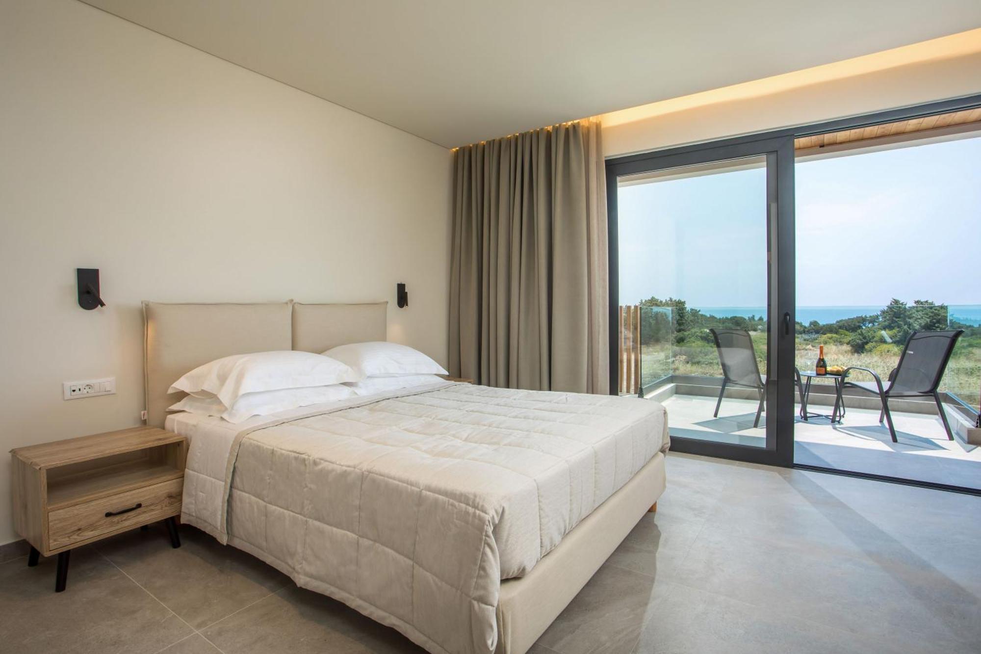 Aethrion Villas & Suites Jenadi Zewnętrze zdjęcie