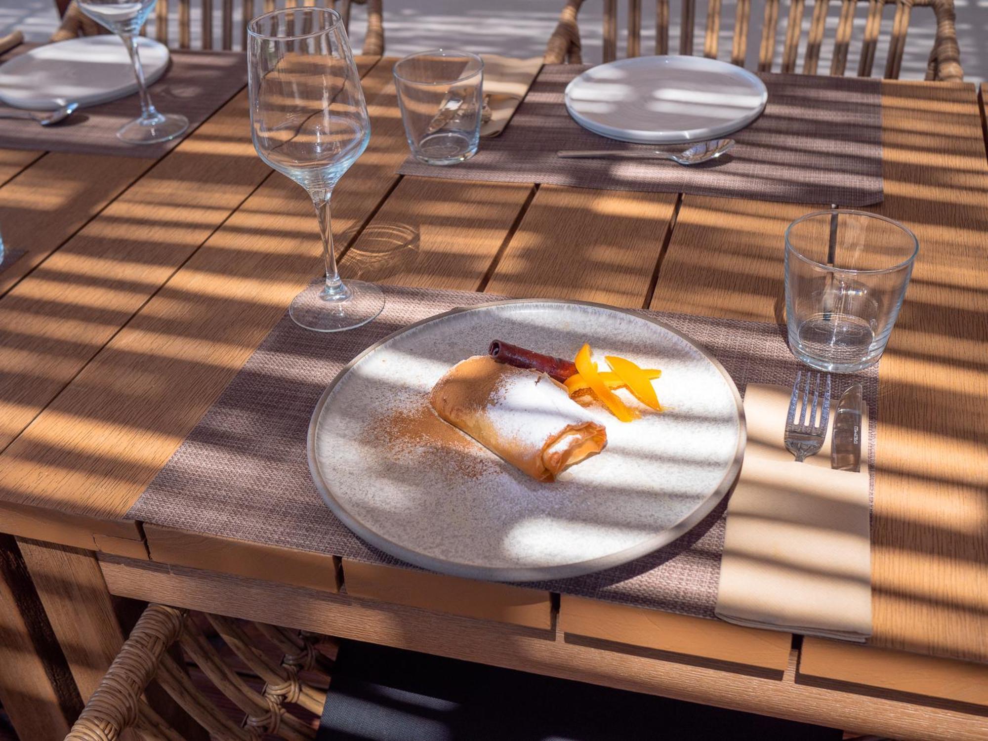 Aethrion Villas & Suites Jenadi Zewnętrze zdjęcie