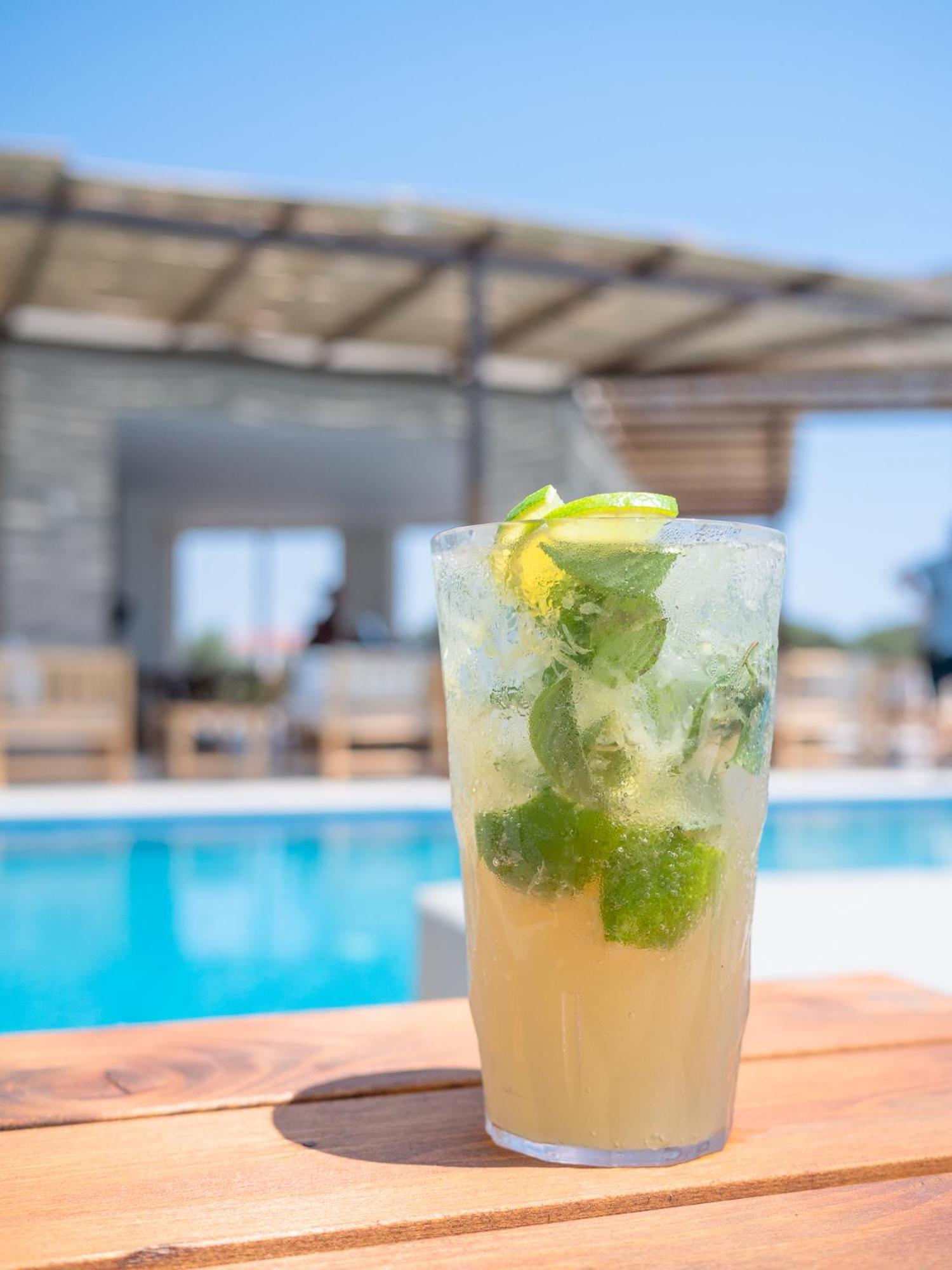 Aethrion Villas & Suites Jenadi Zewnętrze zdjęcie