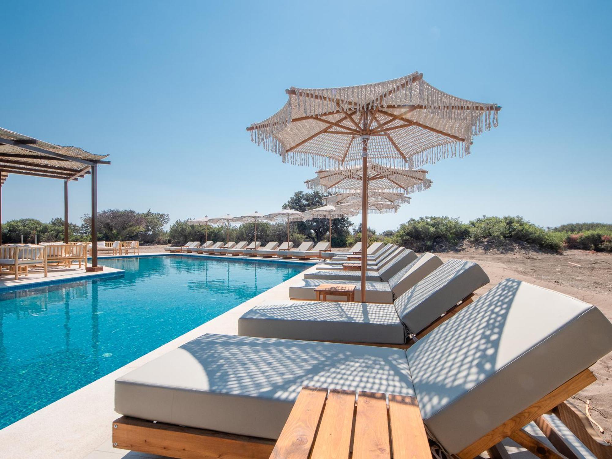 Aethrion Villas & Suites Jenadi Zewnętrze zdjęcie